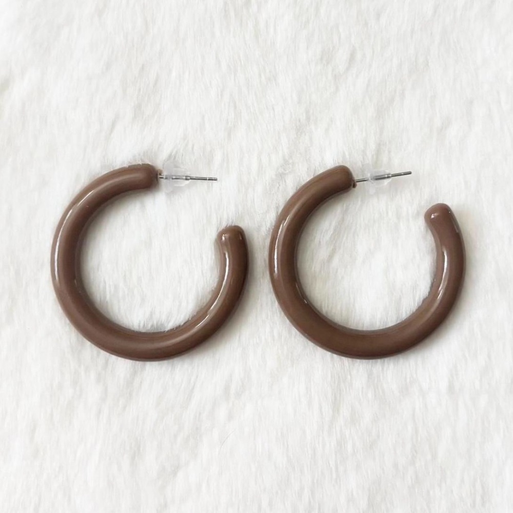 5/$15 🩷 MUST BUNDLE Brown Acrylic Hoop Earrings